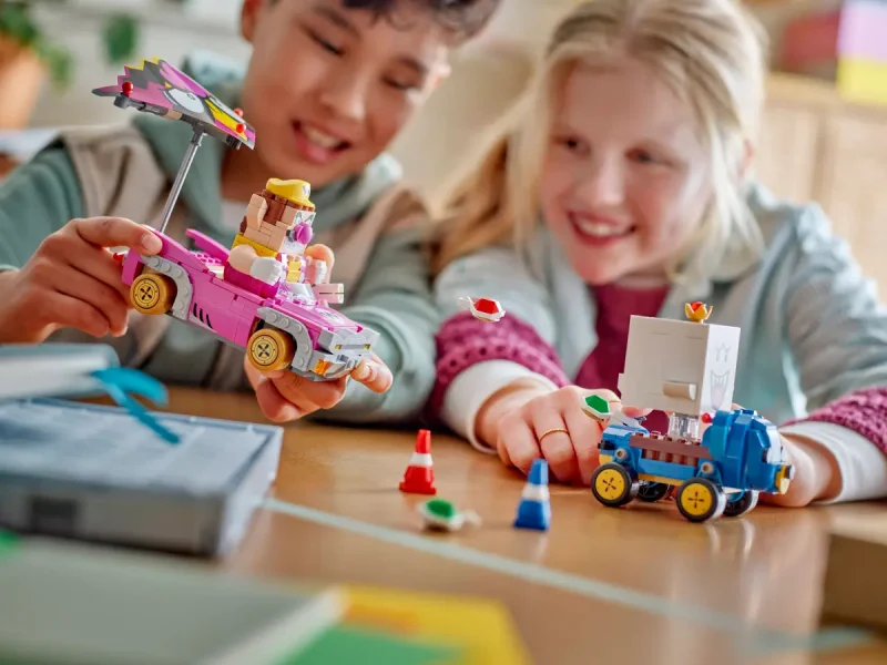 LEGO Mario Kart™ – Wario și King Boo