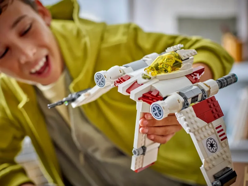 LEGO Nava de luptă stelară V-19 Torrent
