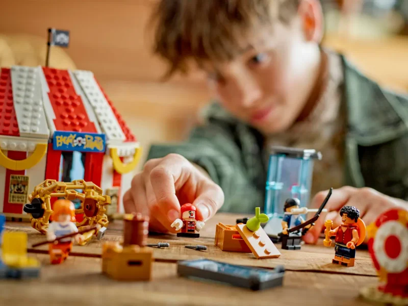 LEGO Cortul de circ al clovnului Buggy