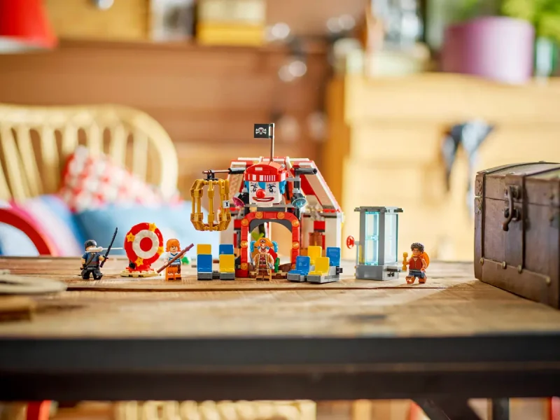 LEGO Cortul de circ al clovnului Buggy