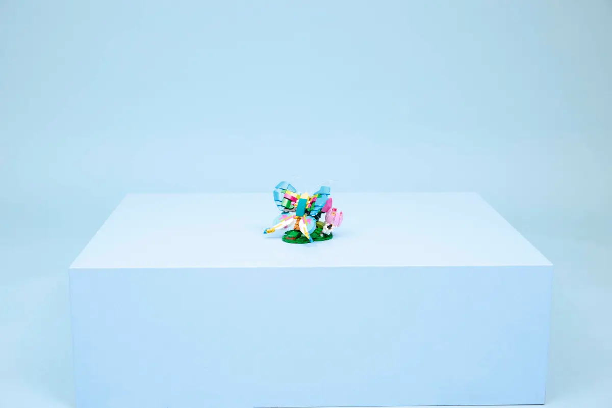 LEGO Animale sălbatice: Colibri colorat - imagine 3