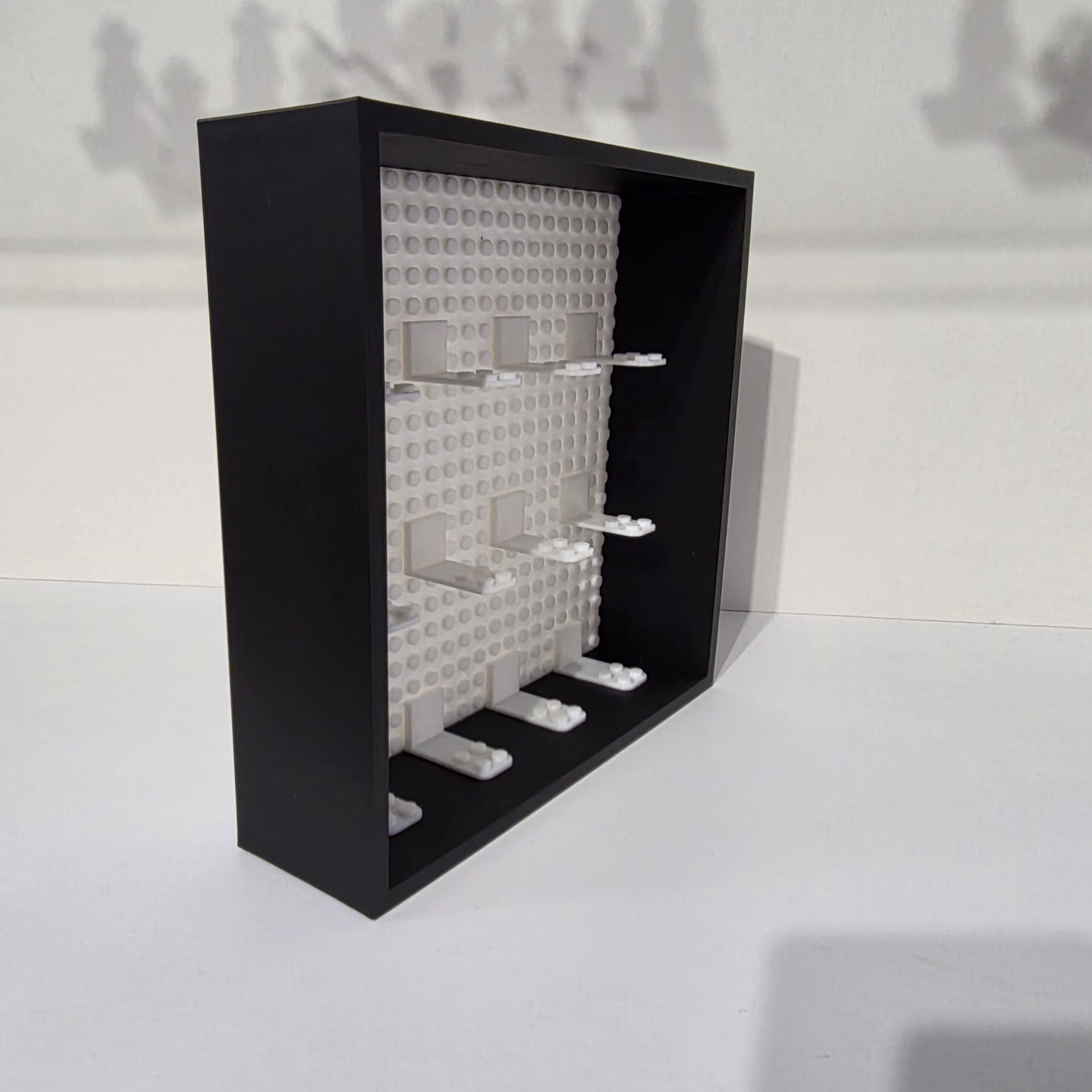 Suport pentru minifigurine LEGO - imagine 3