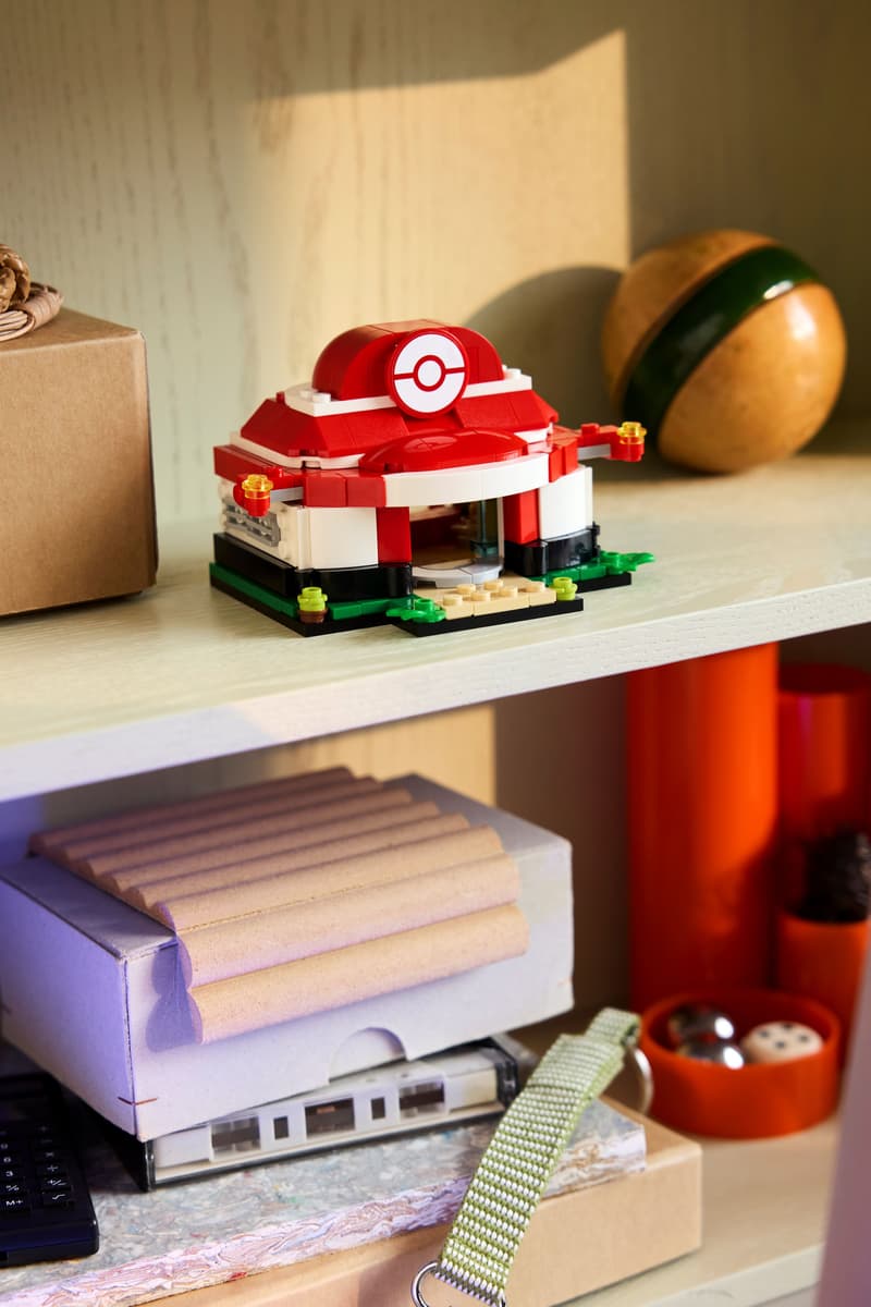 LEGO Mini Pokémon Center - imagine 3