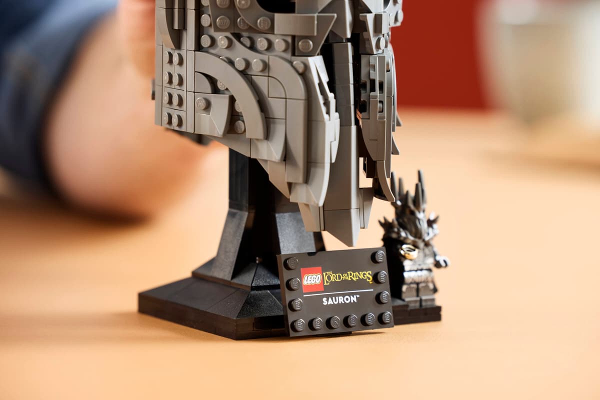 LEGO Stăpânul inelelor: Casca lui Sauron - imagine 3