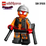 - LEGO Omul Păianjen: Prin lumea păianjenului Charlotte Webber/Sun-Spider