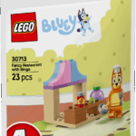 - LEGO Restaurant de lux cu Bingo