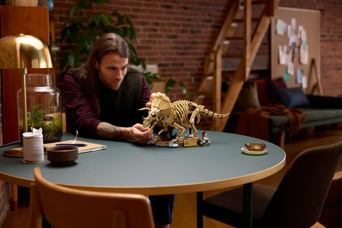 LEGO Fosile de dinozaur: Triceratops - imagine 2