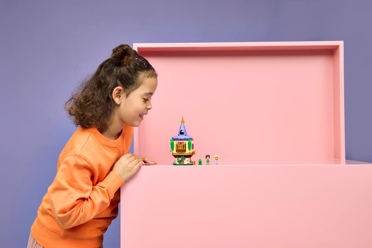 LEGO Miniturnul lui Rapunzel - imagine 3