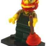 - LEGO The Simpsons Groundskeeper Willie (colsim2-13)