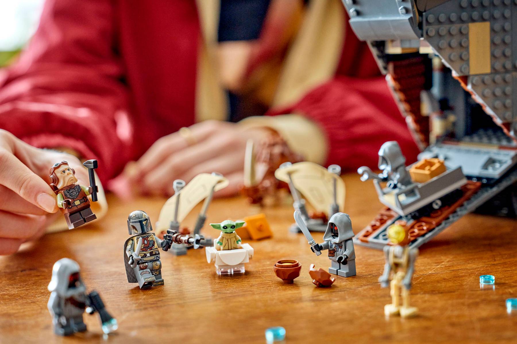 LEGO Offworld Sandcrawler™ și Mudhorn - imagine 4