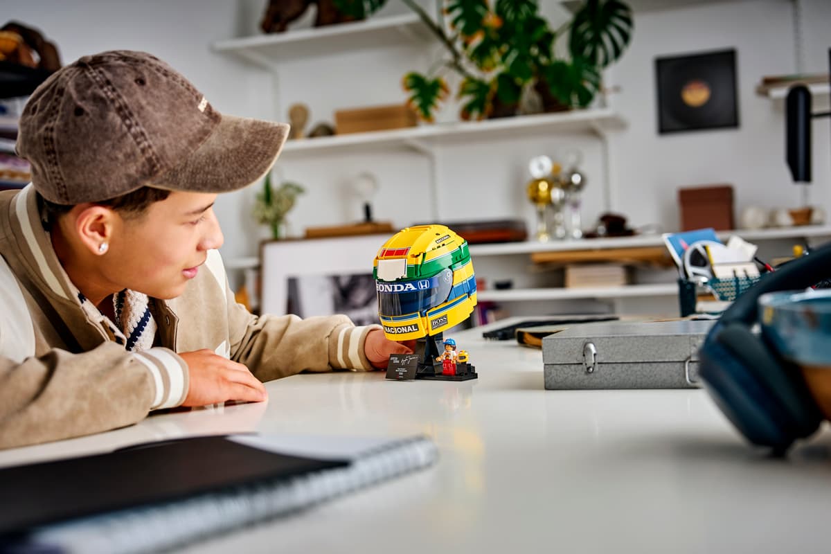 LEGO Casca lui Ayrton Senna - imagine 3