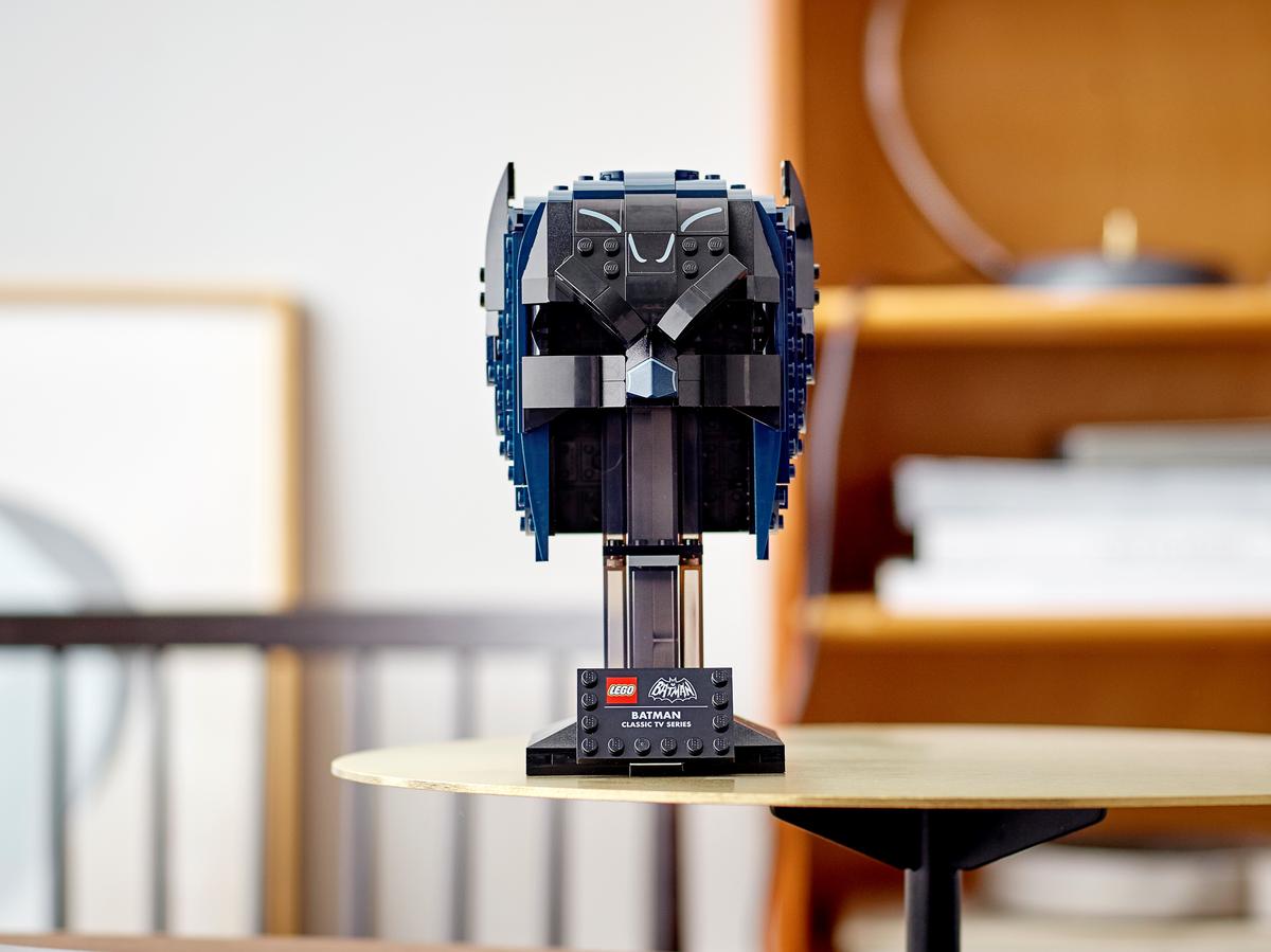 LEGO Gluga din serialul TV clasic Batman™ - imagine 4