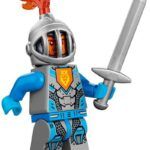 - LEGO King's Guard (nex110)