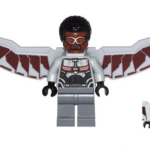 - LEGO Falcon (sh0261)